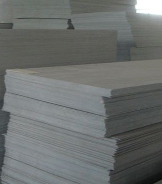 大量供应各种规格PVC板 免烧砖托板专业生产 塑料硬板 生产示例图6